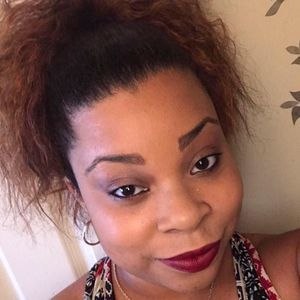 Meet your Posher, Toni